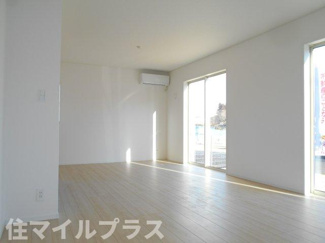 【居間・リビング】 | 白河市久田野新築一戸建て1棟 | ゆったりとした居間です