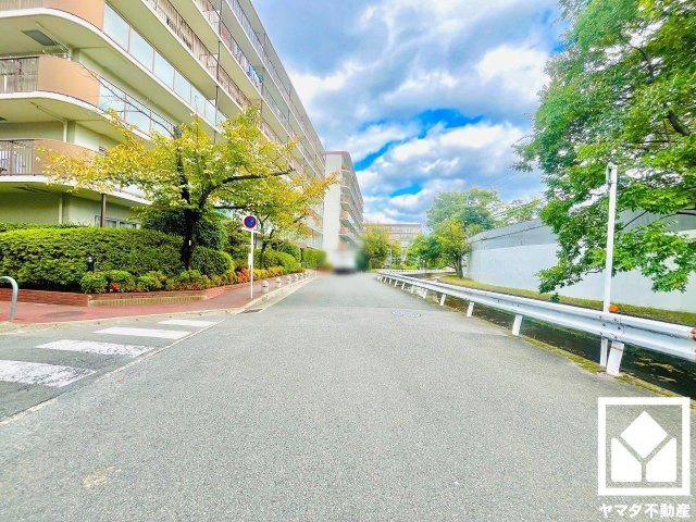 コトーハイツ伏見稲荷B棟のその他