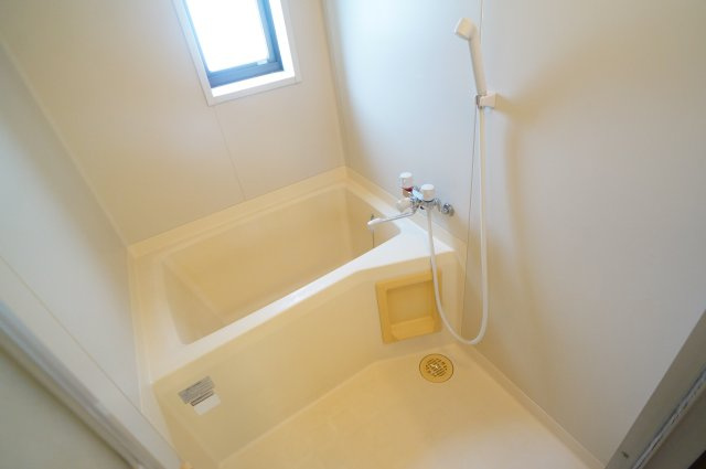 ロジュマンの浴室