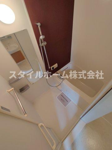 レセンテ一宮の浴室