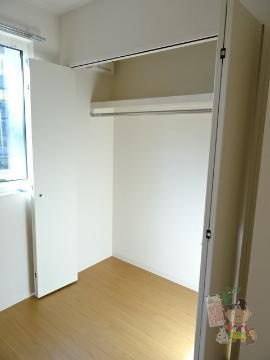 スパークル・ユウの収納|クローゼット