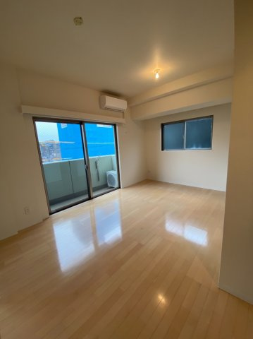 パークキューブ　本所吾妻橋の居間・リビング