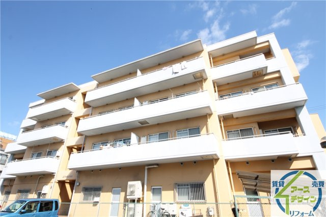 エクセラン今田の外観