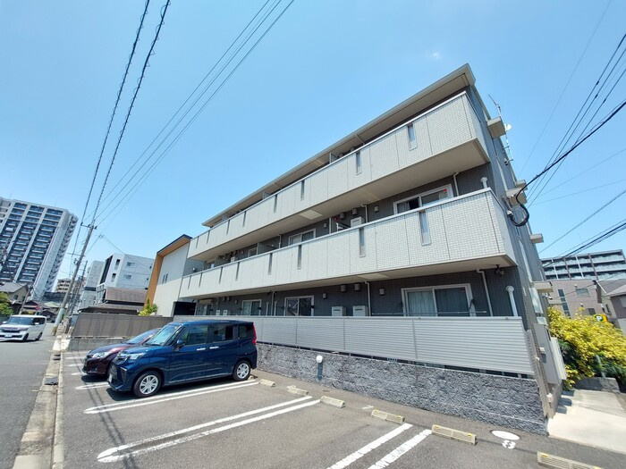 クラポンテＭⅢの外観