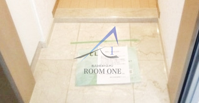 ナビウス西新宿の玄関|玄関です。