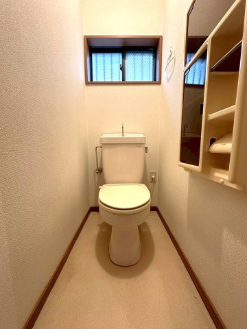 練馬区東大泉3丁目　中古戸建　西武池袋線　大泉学園のトイレ