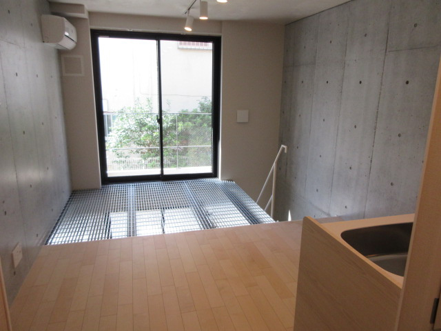 【居間・リビング】 | VERT COURT MITAKA EAST