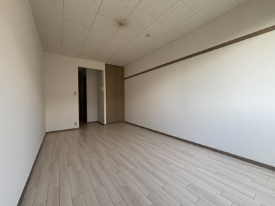 【居間・リビング】 | ディアコートMA | 現況優先となります。現地にて間取り・仕様等をお確かめ下さい。