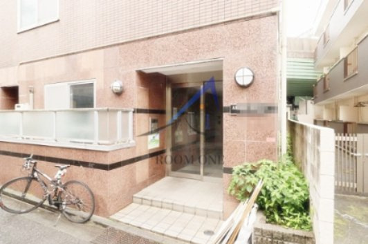 アーバ・ヒルズ高円寺のエントランス|エントランスです。