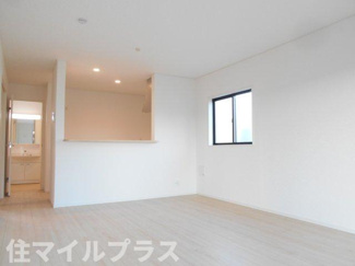 【居間・リビング】 | 白河市白坂新築一戸建て2棟 | ゆったり過ごせるリビングです