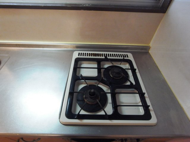 サンビルダー三宮東のキッチン