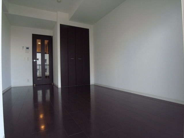 グルーブ神戸ハーバーアリーナの居間・リビング