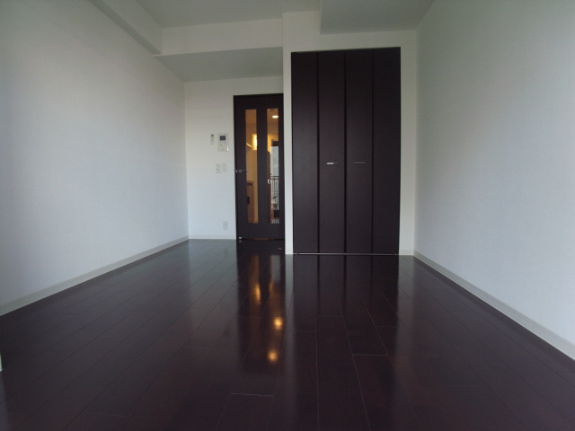 グルーブ神戸ハーバーアリーナの居間・リビング