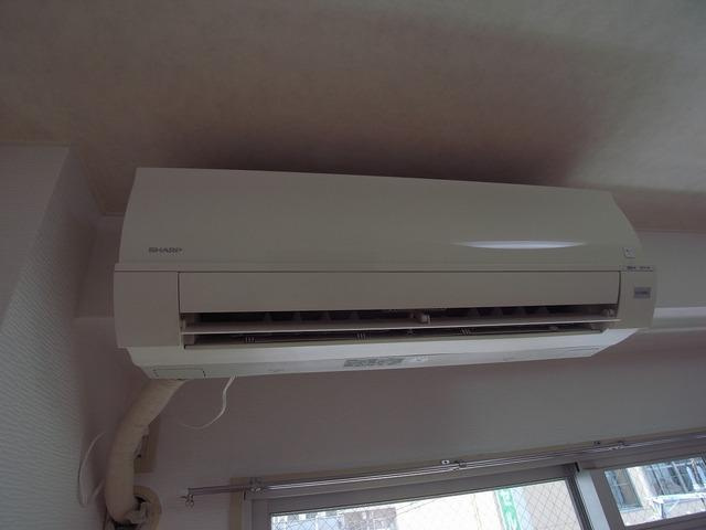 オーク＆パートナーズビルの設備