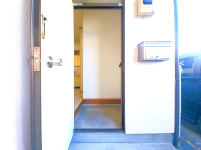 【玄関】 | ロイヤルハイツ