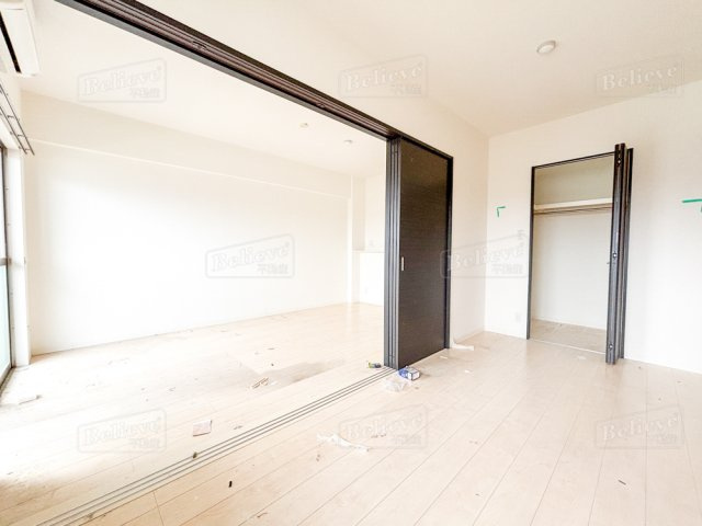 サンスクエアⅡの寝室|風通しも良い寝室です☆