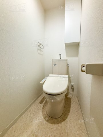 サンスクエアⅡのトイレ|嬉しい温水洗浄便座付き♪