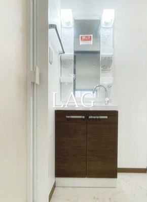 【洗面所】 | 岡部ビル | 洗面台です。