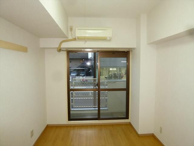 ジュネス北綾瀬の居間・リビング