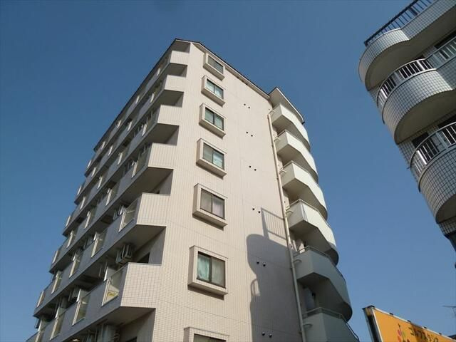 ジュネス北綾瀬の外観