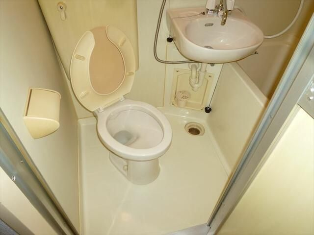 ジュネス北綾瀬の浴室