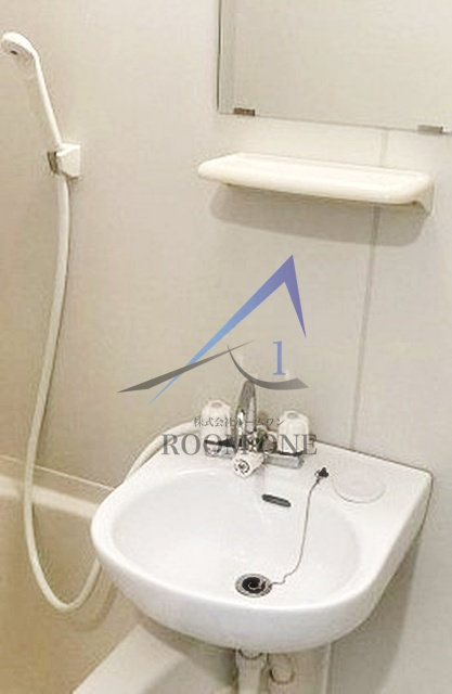 ルーブル西大井の洗面所|洗面台です。