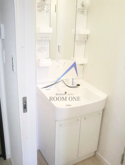 クレッセント山王の洗面所|洗面台です。