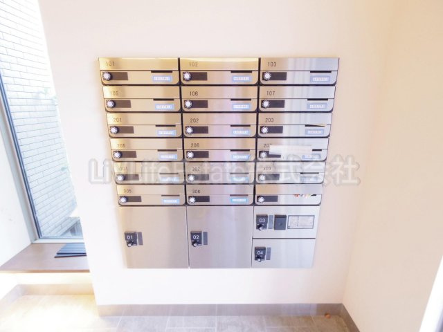 小平市学園東町のアパート