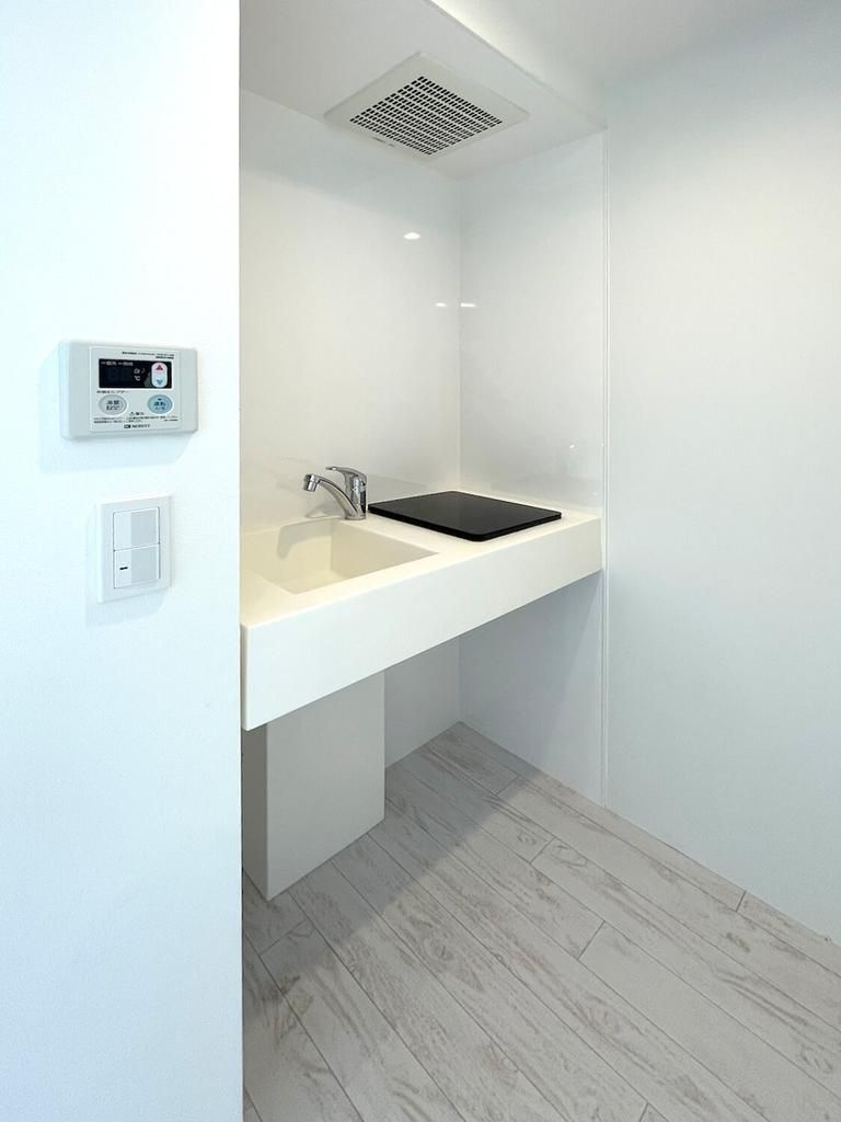 ｔｈｅ１０　ＡＫＡＢＡＮＥ　ＷＥＳＴのキッチン