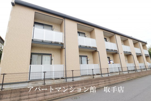 レオパレスウェルメードの外観|画像1