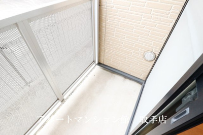 【バルコニー】 | レオパレスウェルメード