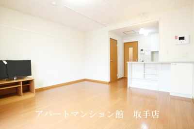 【居間・リビング】 | レオパレスウェルメード