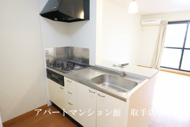 レオパレスウェルメードのキッチン|画像3