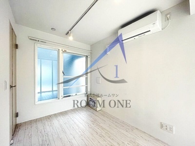 the10 AKABANE WESTの居間・リビング|洋室のお部屋です。