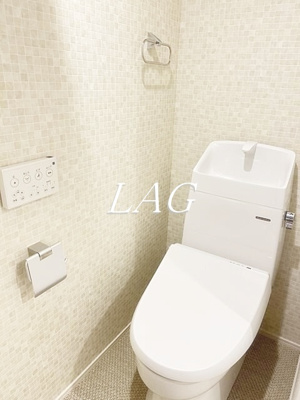 【トイレ】 | ＨＡＵＳ新中野 | トイレです。