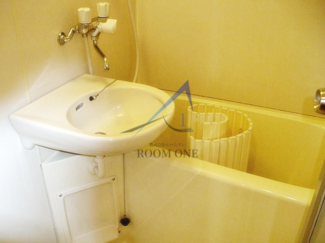 メゾンボヌールの浴室|お風呂です。