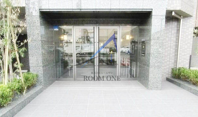 ルーブル新高島平のエントランス|エントランスです。