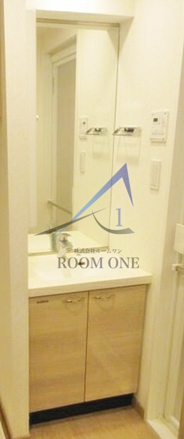 ルーブル新高島平の洗面所|洗面台です。