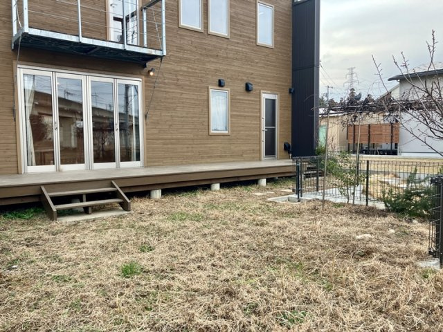 正連寺戸建の庭|お庭が付いています