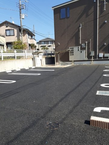 サンセットの駐車場|駐車場に車を止められます
