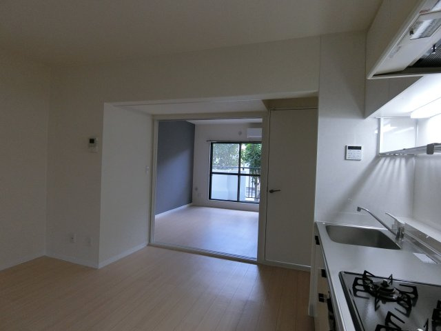 リポウズ淵野辺の居間・リビング