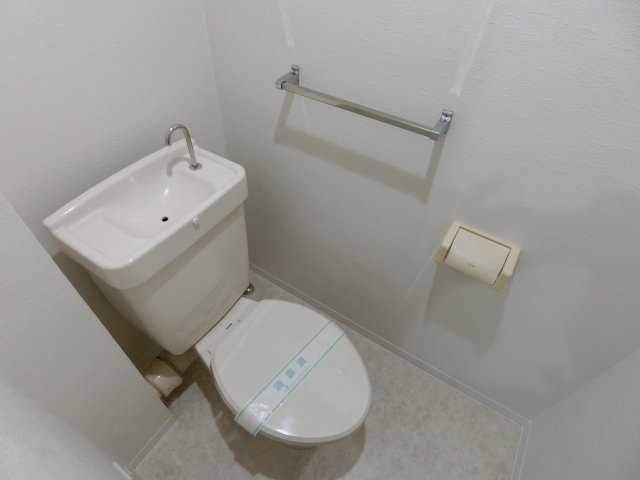 リポウズ淵野辺のトイレ