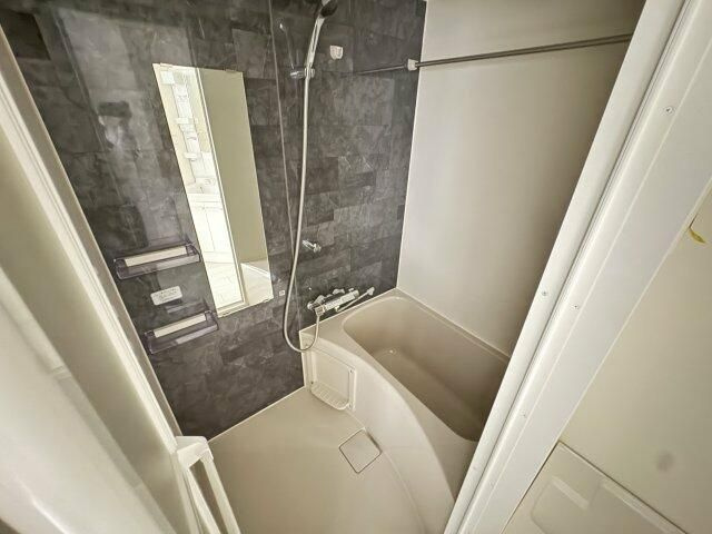 Ｌｉｚ西日暮里の浴室