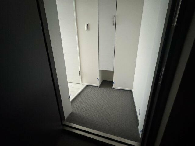 Ｌｉｚ西日暮里の玄関