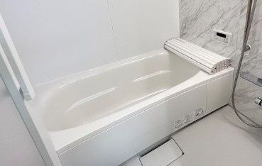 ラピスラズリの浴室