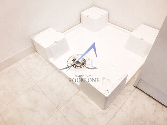 アロハヴィラ鶴川の設備|洗濯機置き場です。