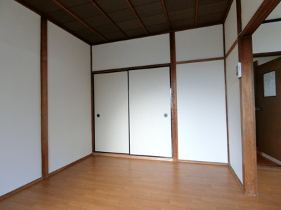 【洋室】 | 府中町６丁目貸家