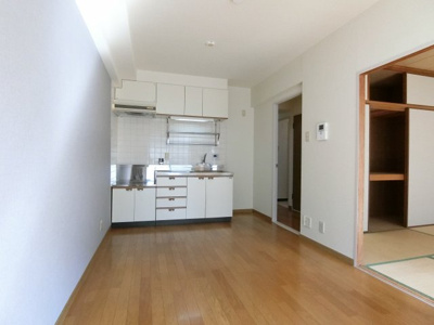 【居間・リビング】 | 高師浜シーサイドマンション2