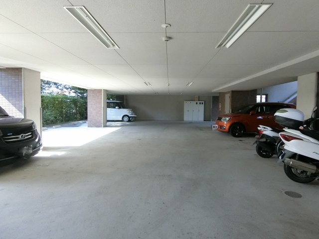 【駐車場】 | フォレストインサイド5