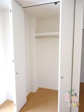 プリムラの収納|クローゼット